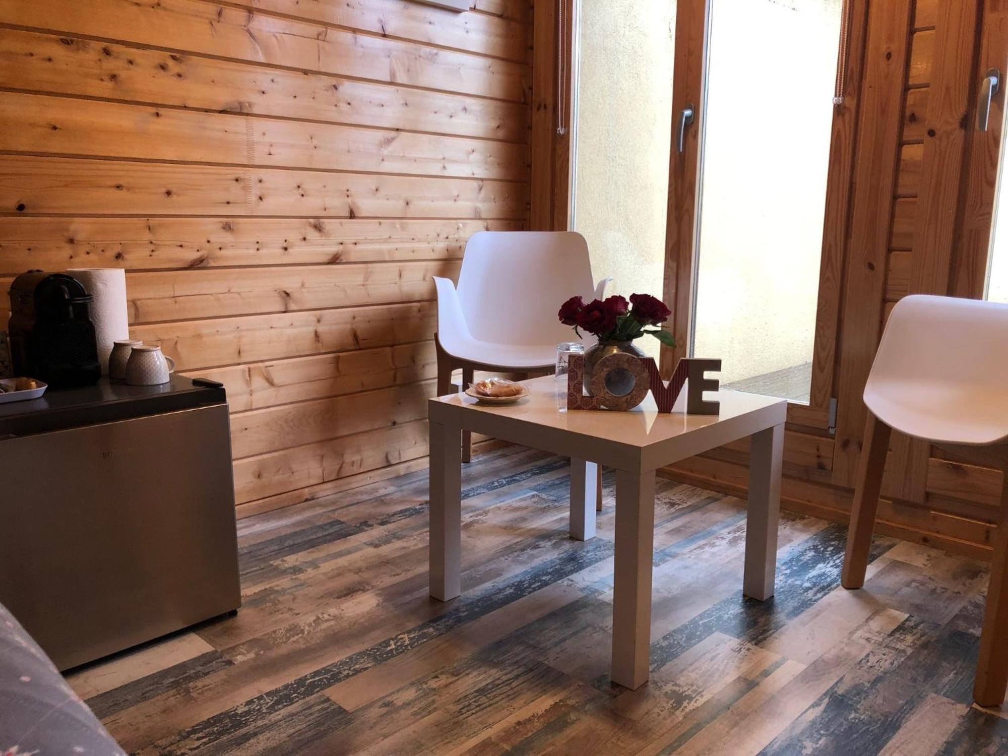 Chalet De La Source 罗尼亚克 外观 照片